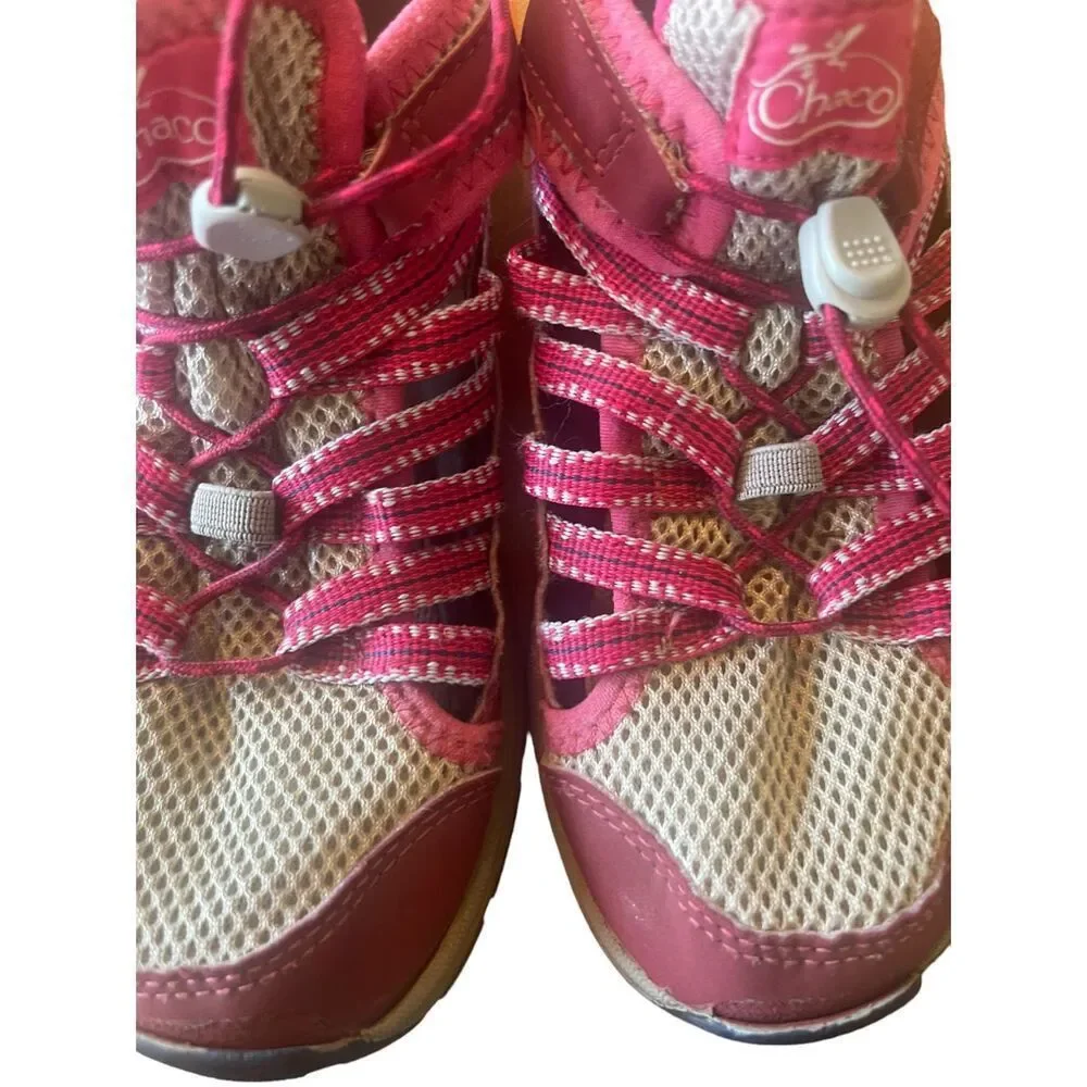 Chaco Girls Pink Outcross 2 Mesh Low Top Round Toe Water Sport Sandal Size 5